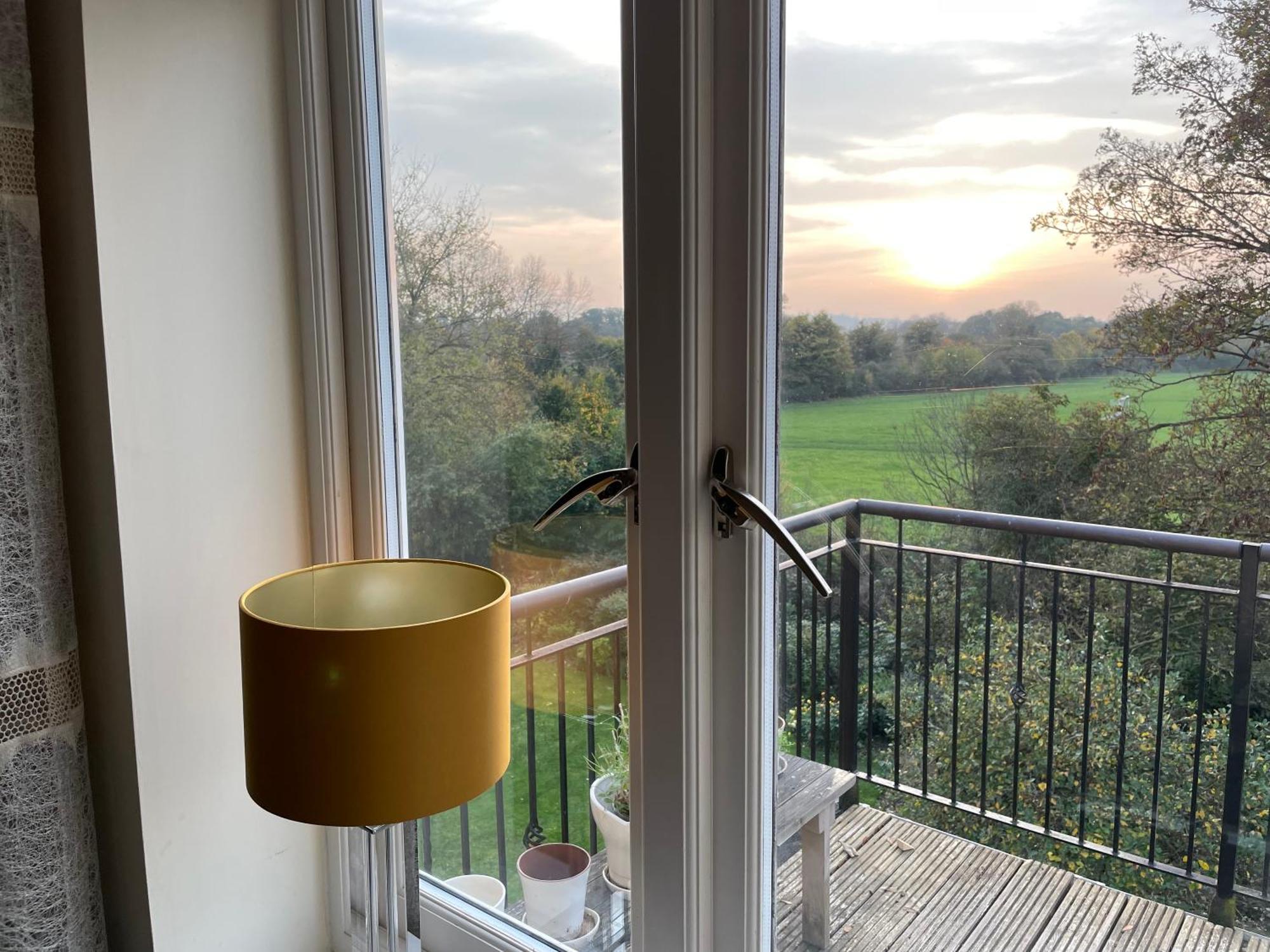 Top Floor En-Suite Double Bedrooms With Great View Of Windsor Castle & Free Parking Eksteriør billede