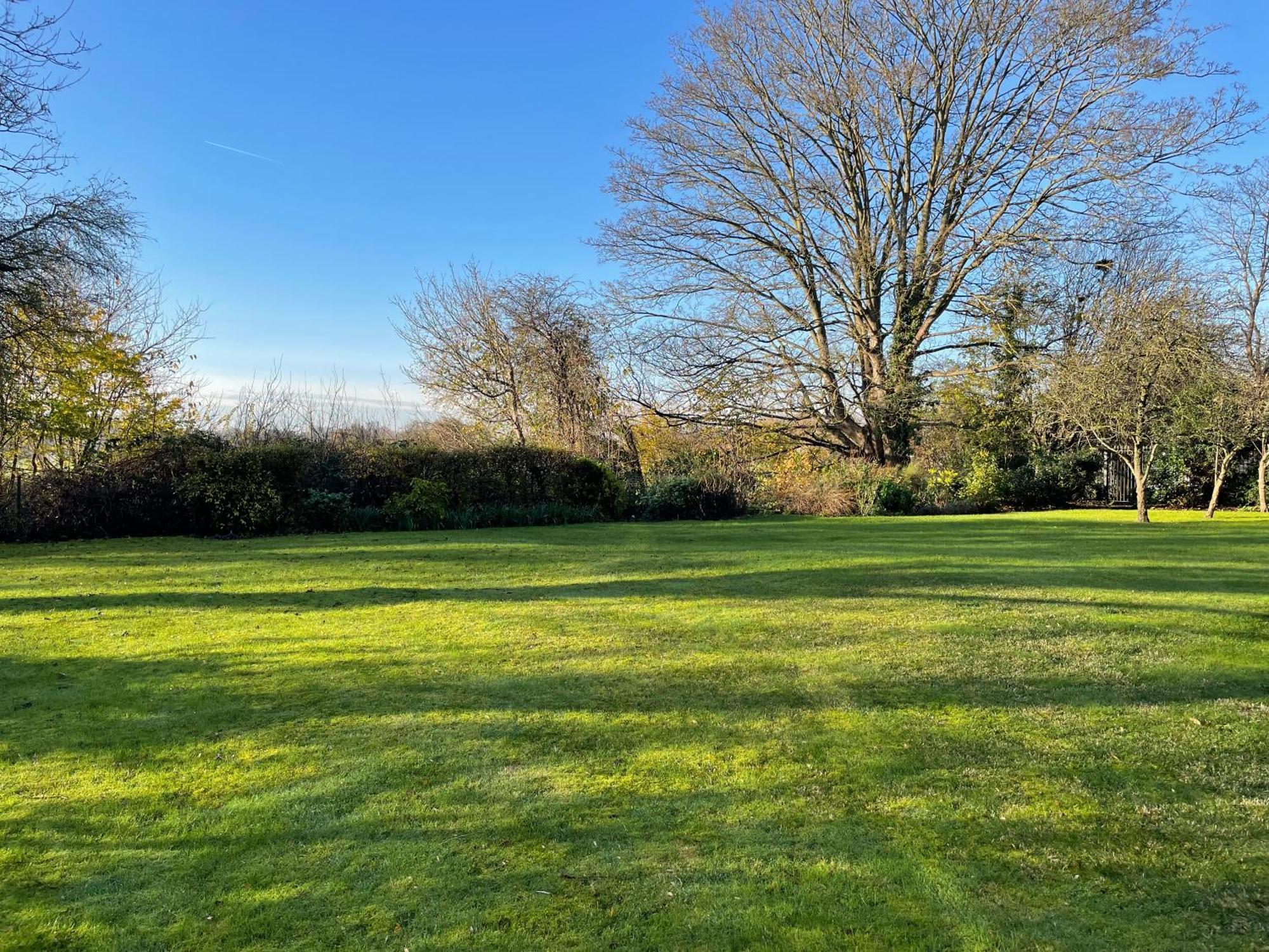 Top Floor En-Suite Double Bedrooms With Great View Of Windsor Castle & Free Parking Eksteriør billede